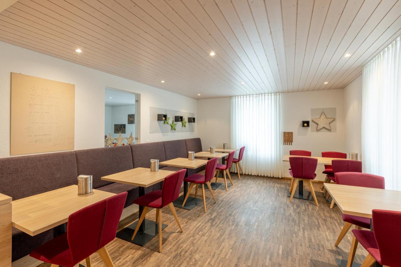 Hotel Flamatt Exteriör bild